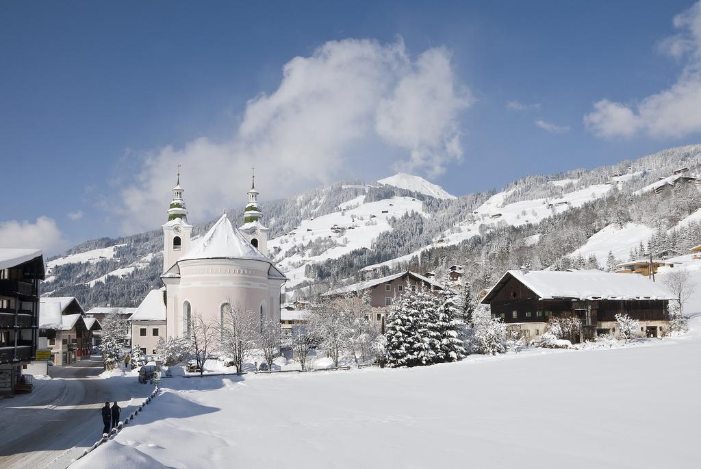 Landhaus Bachler Brixen im Thale Esterno foto