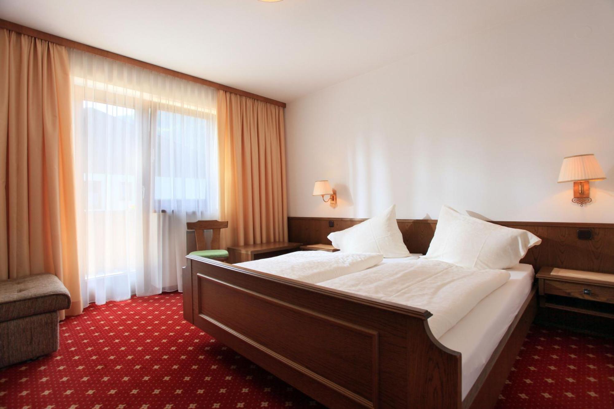 Landhaus Bachler Brixen im Thale Esterno foto