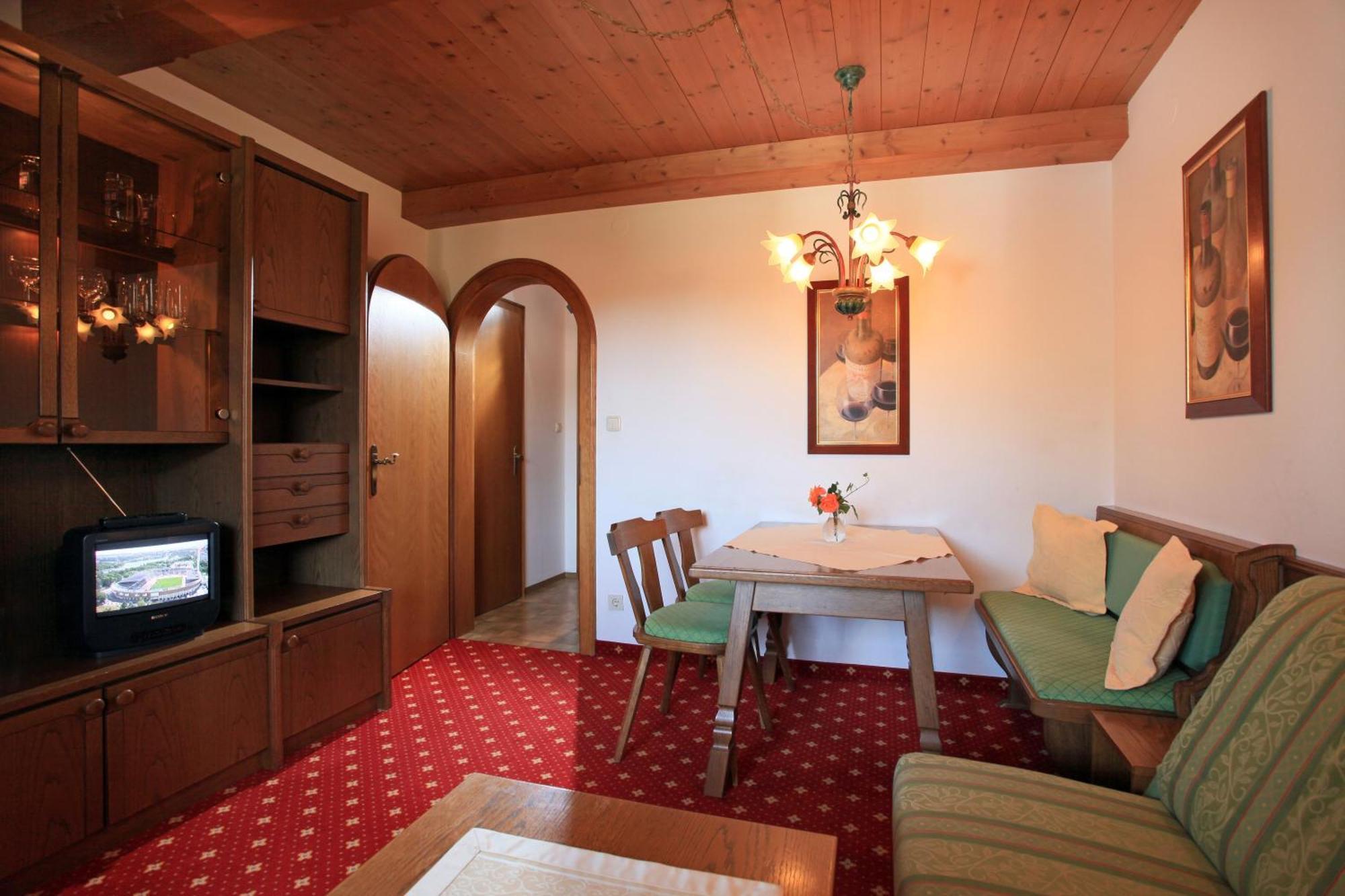 Landhaus Bachler Brixen im Thale Esterno foto